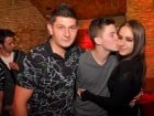 Distracţie şi veselie în Club Downtown