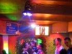 Distracţie şi veselie în Club Downtown
