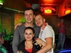 Distracţie şi veselie în Club Downtown