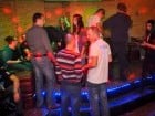 Distracţie şi veselie în Club Downtown