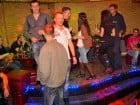 Distracţie şi veselie în Club Downtown