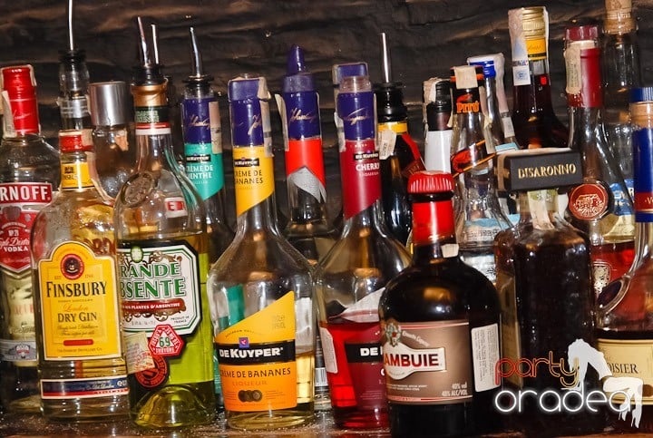 Distracţie şi voie bună în Downtown, 