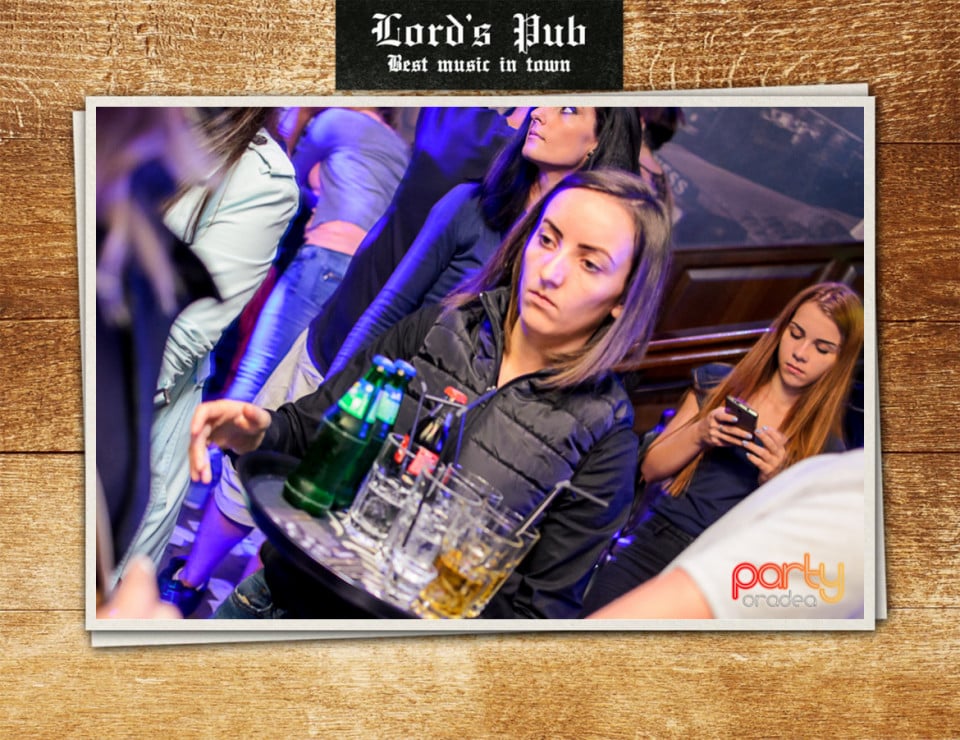 Distracţie la Lord's Pub, Lord's Pub