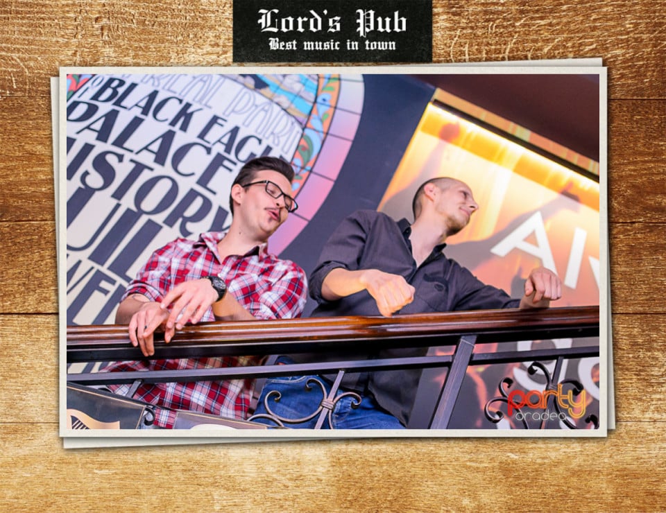 Distracţie la Lord's Pub, Lord's Pub
