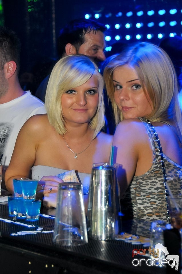 DJ Adrian Eftimie în The One, 