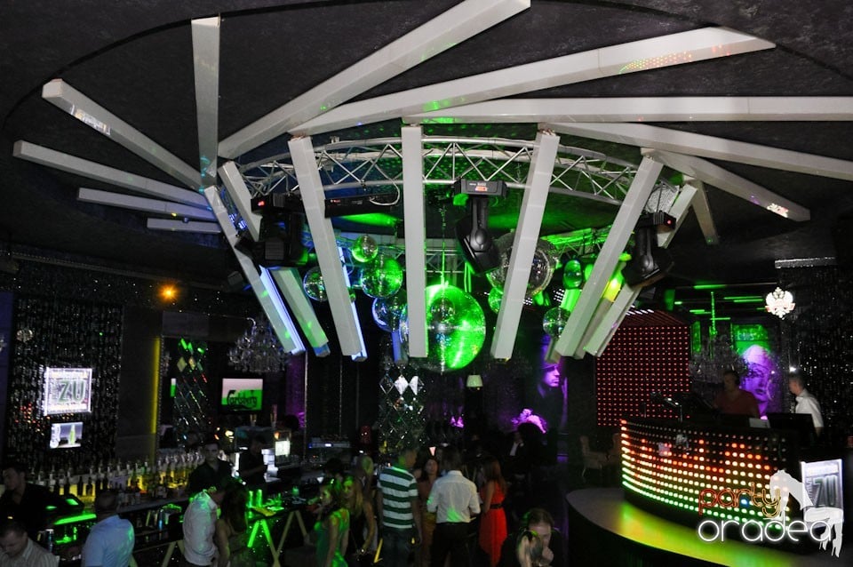 DJ Alexinno în Club The One, 