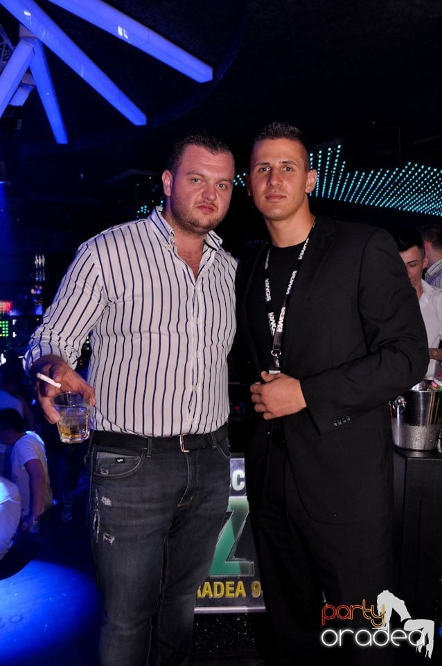 DJ Alexinno în Club The One, 