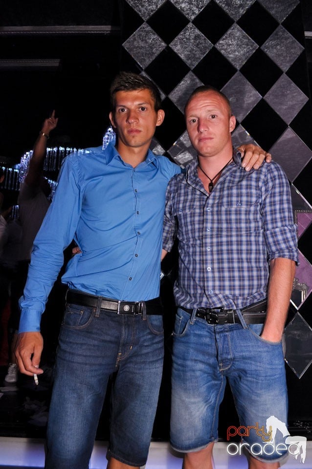 DJ Alexinno în Club The One, 