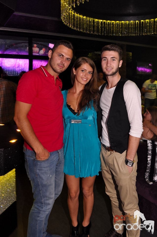 DJ Alexinno în Club The One, 