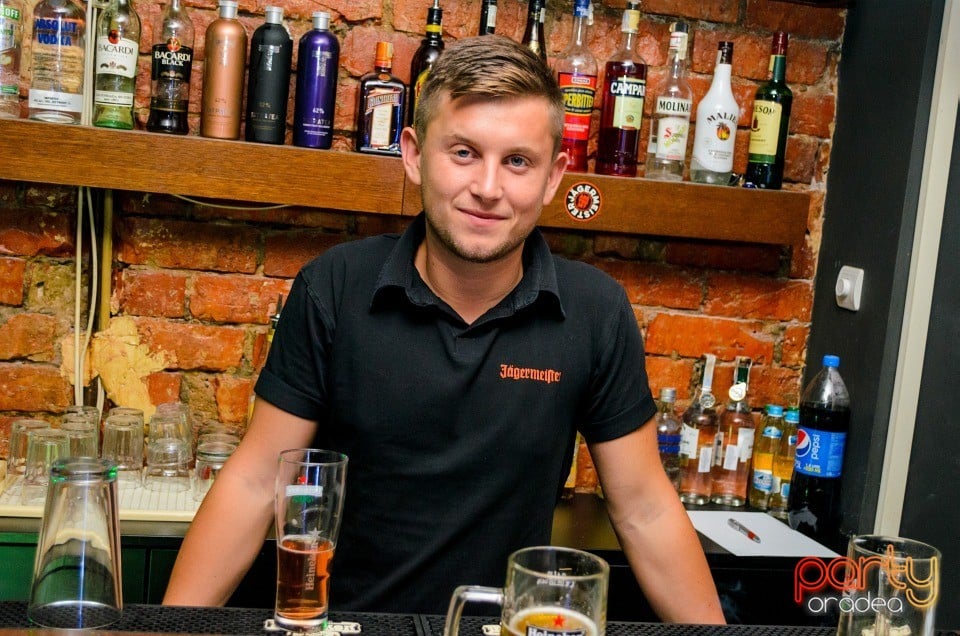 Dj Aty în Juice, Juice
