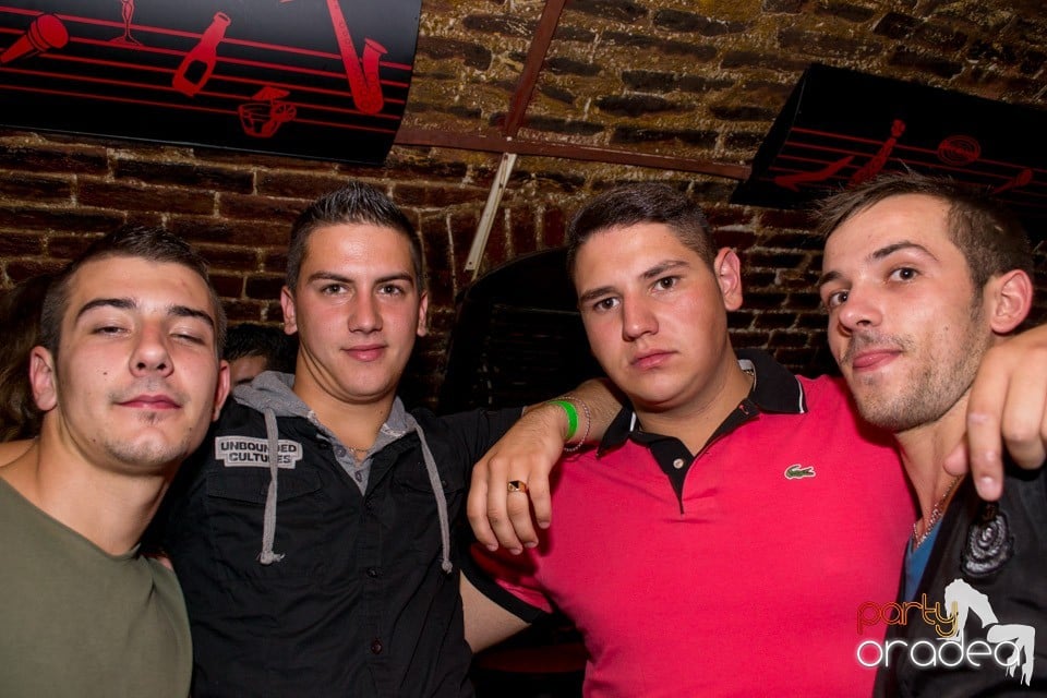 DJ Bíró în Club Escape, 