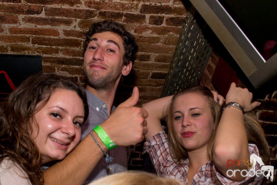 DJ Bíró în Club Escape, 