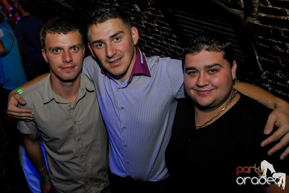 DJ Bíró în Club Escape, 