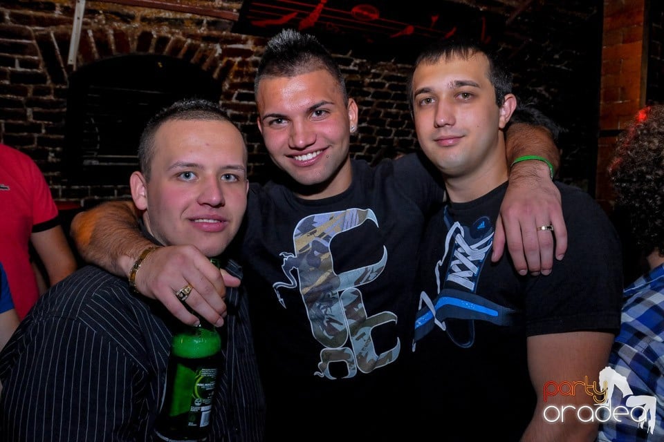 DJ Bíró în Club Escape, 