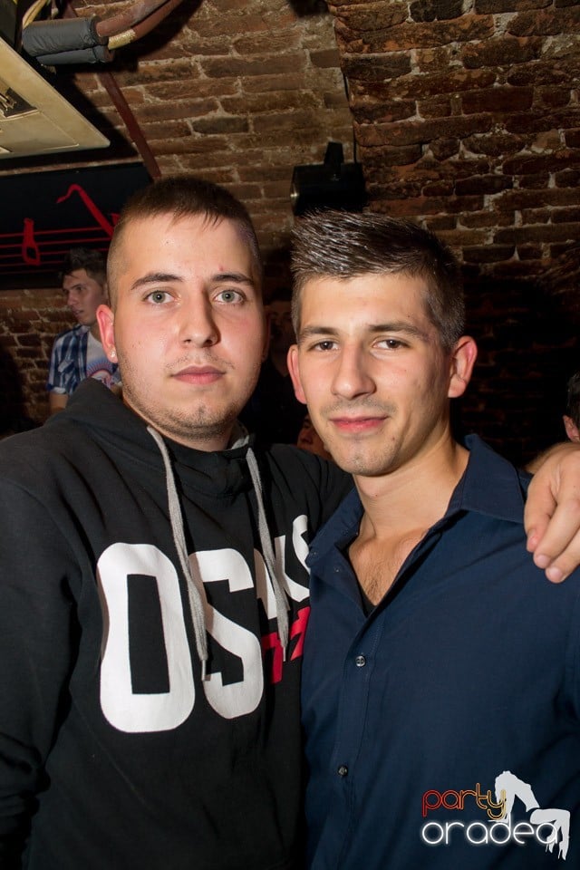 DJ Bíró în Club Escape, 