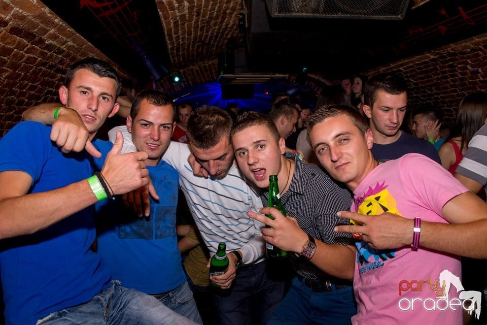 DJ Bíró în Club Escape, 