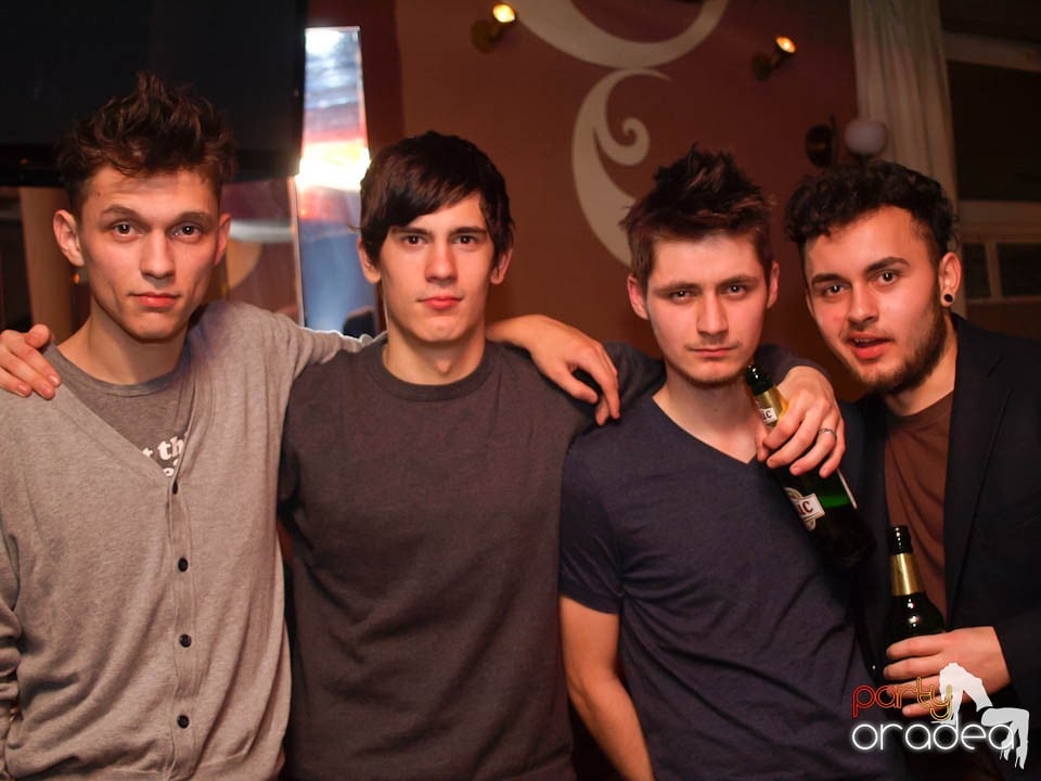 DJ Cristiano la butoane în Chanson, 