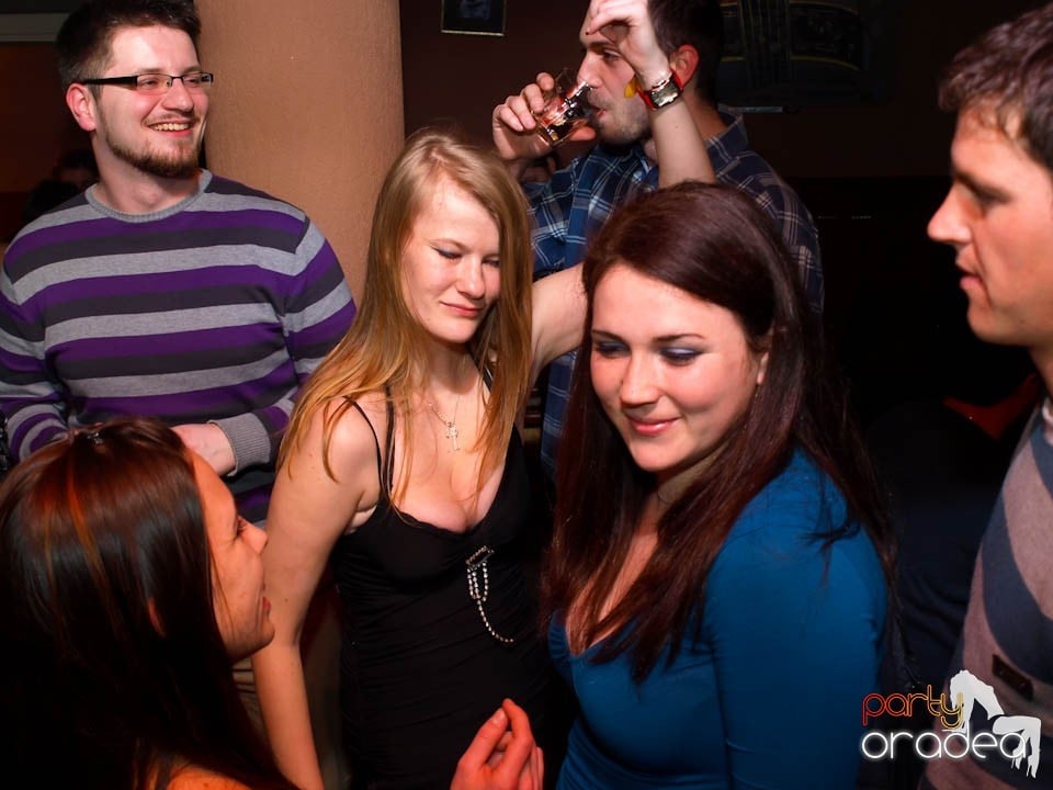 DJ Cristiano la butoane în Chanson, 