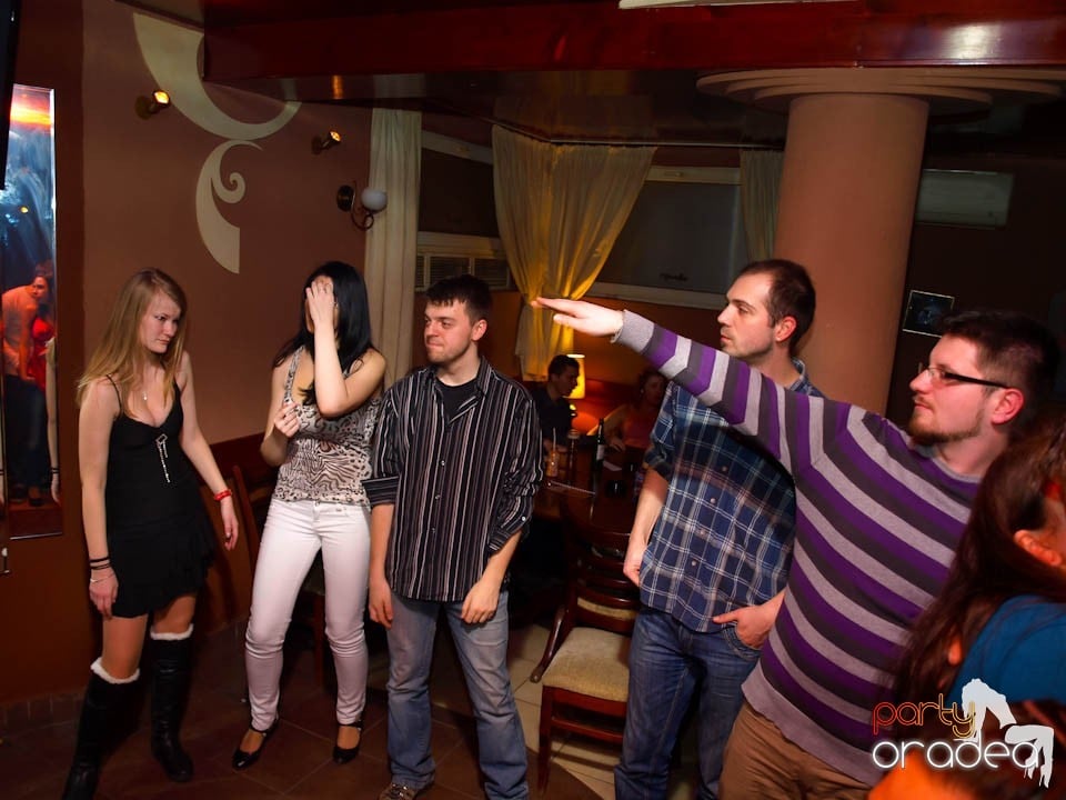 DJ Cristiano la butoane în Chanson, 