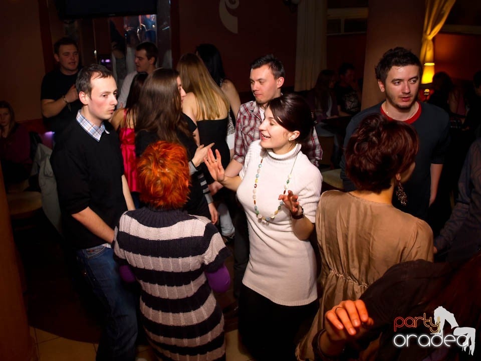 DJ Cristiano la butoane în Chanson, 