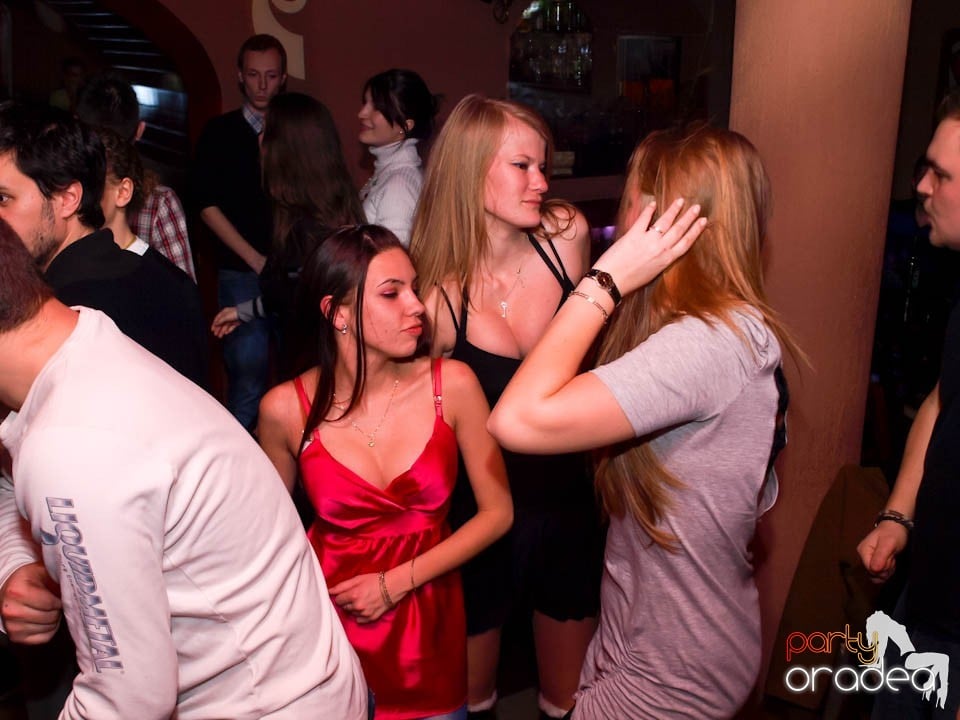 DJ Cristiano la butoane în Chanson, 