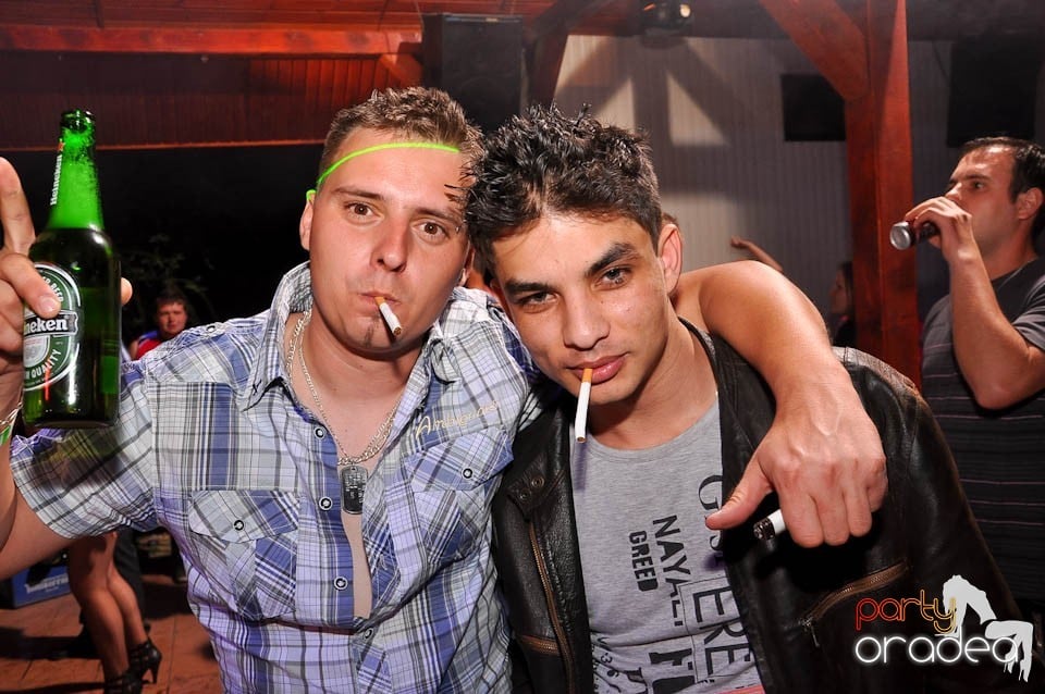 DJ Deka feat. Gabriella în Disco Faház, 