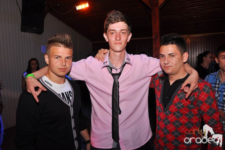 DJ Deka feat. Gabriella în Disco Faház, 