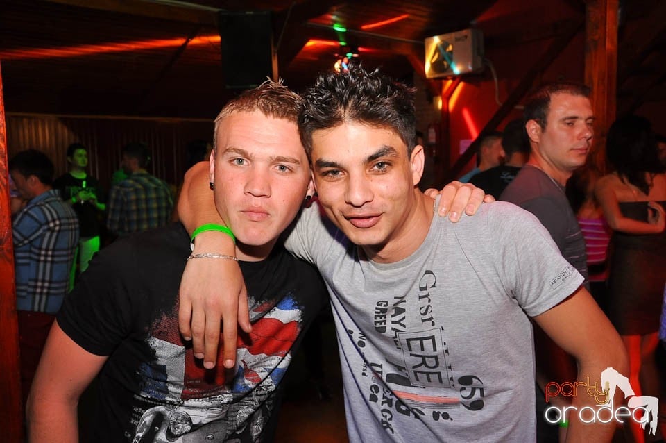 DJ Deka feat. Gabriella în Disco Faház, 