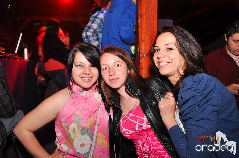 DJ Deka feat. Gabriella în Disco Faház, 