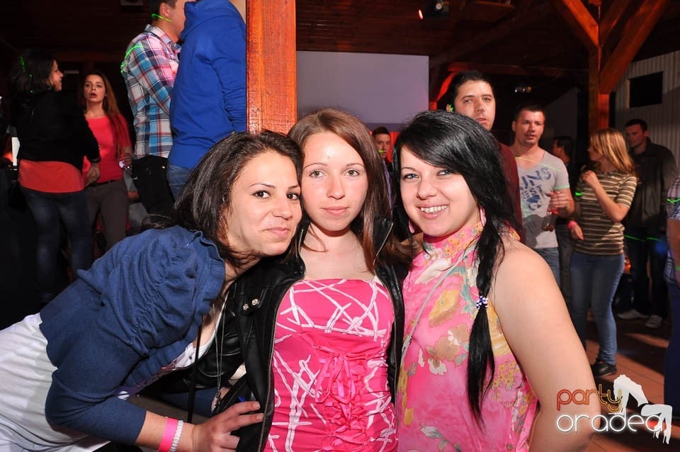 DJ Deka feat. Gabriella în Disco Faház, 