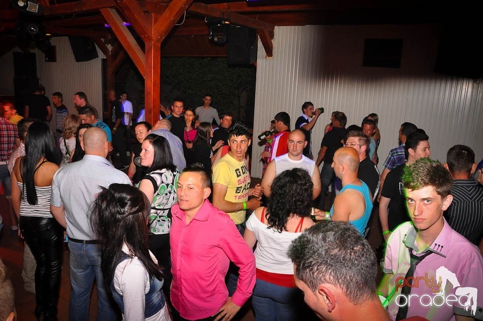 DJ Deka feat. Gabriella în Disco Faház, 