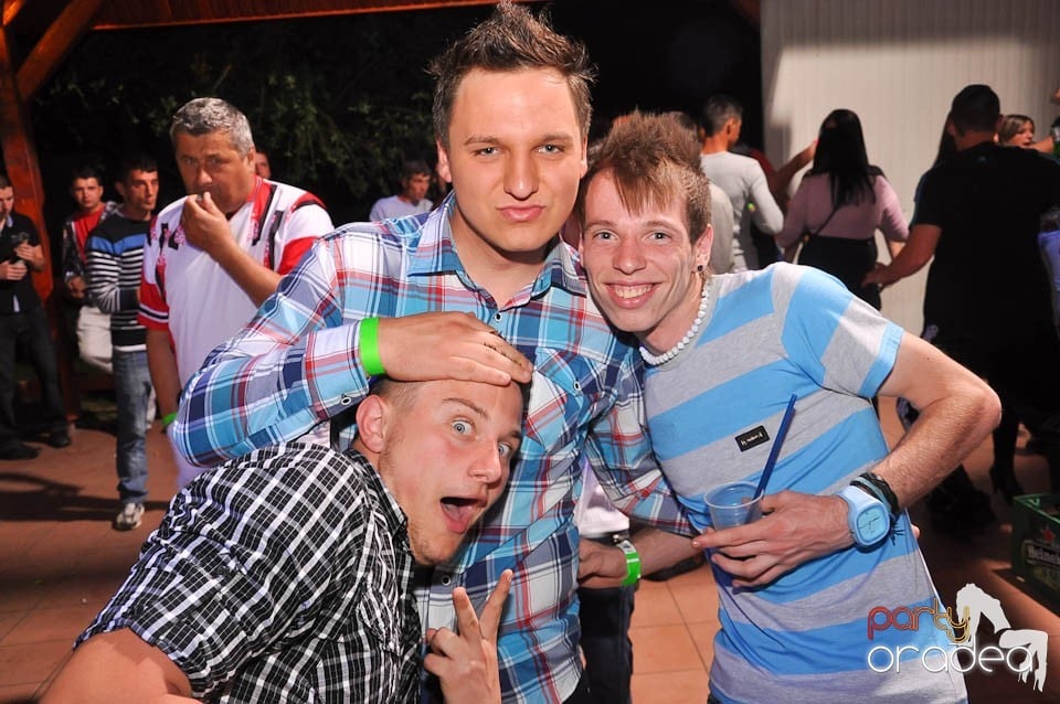 DJ Deka feat. Gabriella în Disco Faház, 