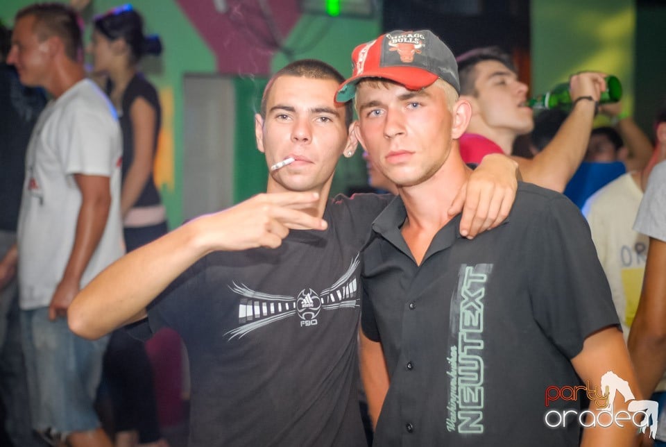 Dj Deka, Royal Party House