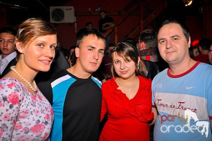 DJ Disco$a de Crăciun în Disco Faház, 