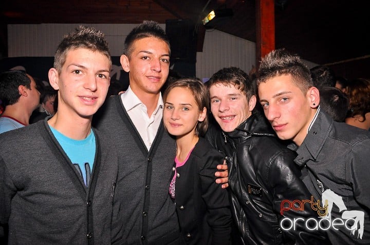 DJ Disco$a de Crăciun în Disco Faház, 