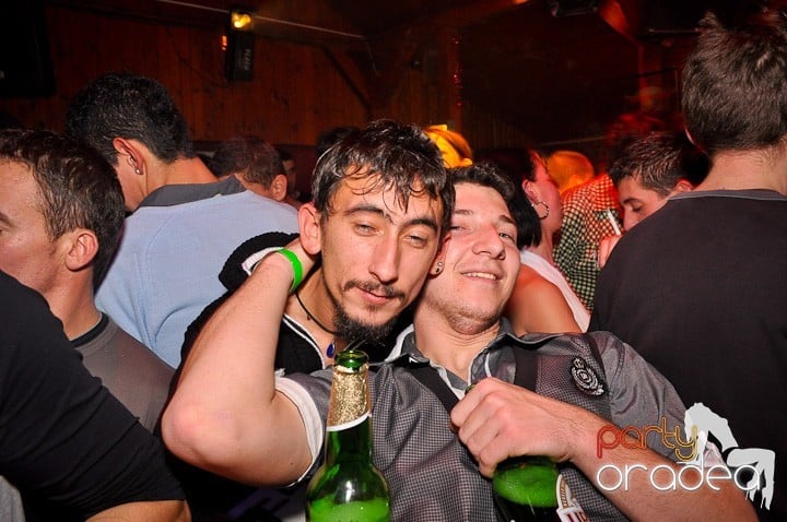 DJ Disco$a de Crăciun în Disco Faház, 