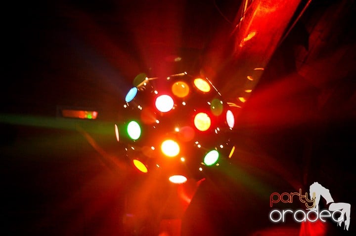 DJ Disco$a de Crăciun în Disco Faház, 