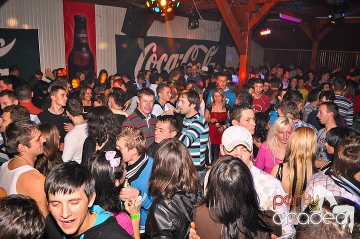 DJ Disco$a de Crăciun în Disco Faház, 