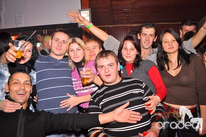 DJ Disco$a de Crăciun în Disco Faház, 