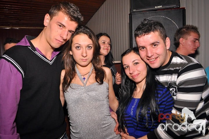 DJ Disco$a de Crăciun în Disco Faház, 