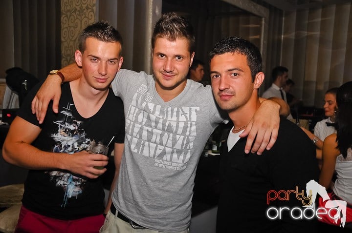 Dj Mahony în Kado Cafe, 