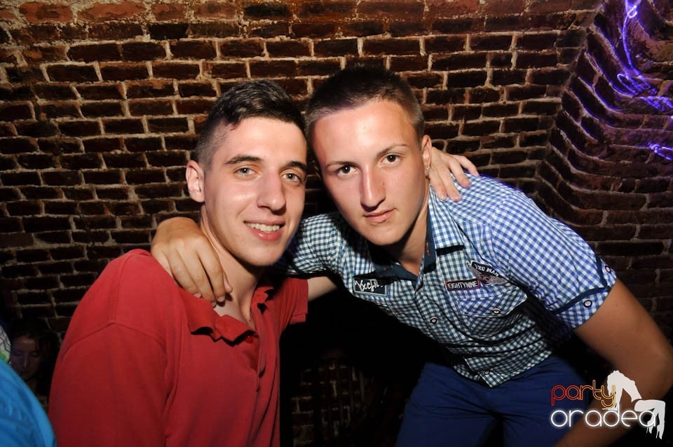 DJ Prody & Caveman in the Mix @ Escape, 