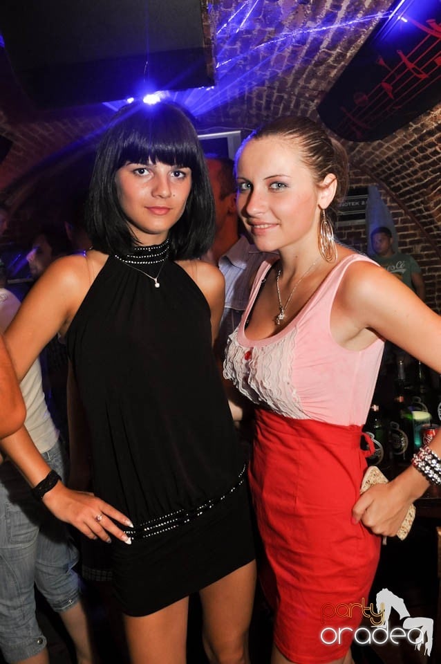 DJ Prody & Caveman in the Mix @ Escape, 