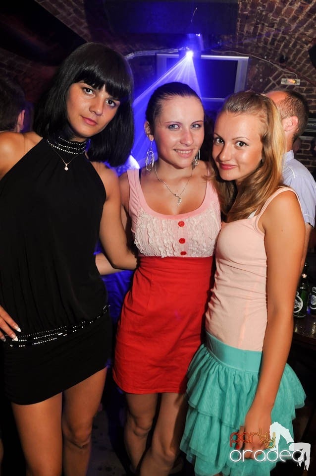 DJ Prody & Caveman in the Mix @ Escape, 