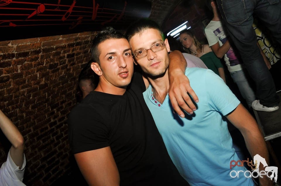 DJ Prody & Caveman in the Mix @ Escape, 