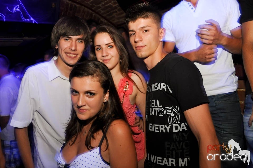 DJ Prody & Caveman in the Mix @ Escape, 