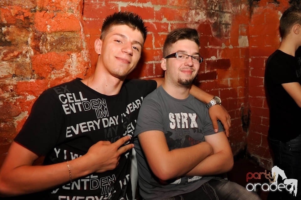 DJ Prody & Caveman in the Mix @ Escape, 