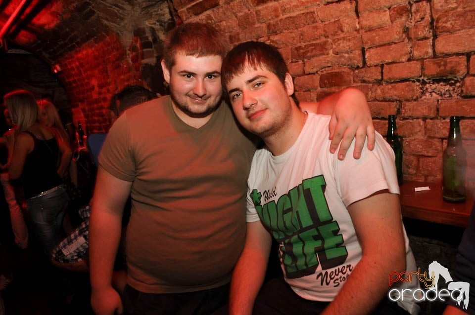 DJ Prody & Caveman in the Mix @ Escape, 