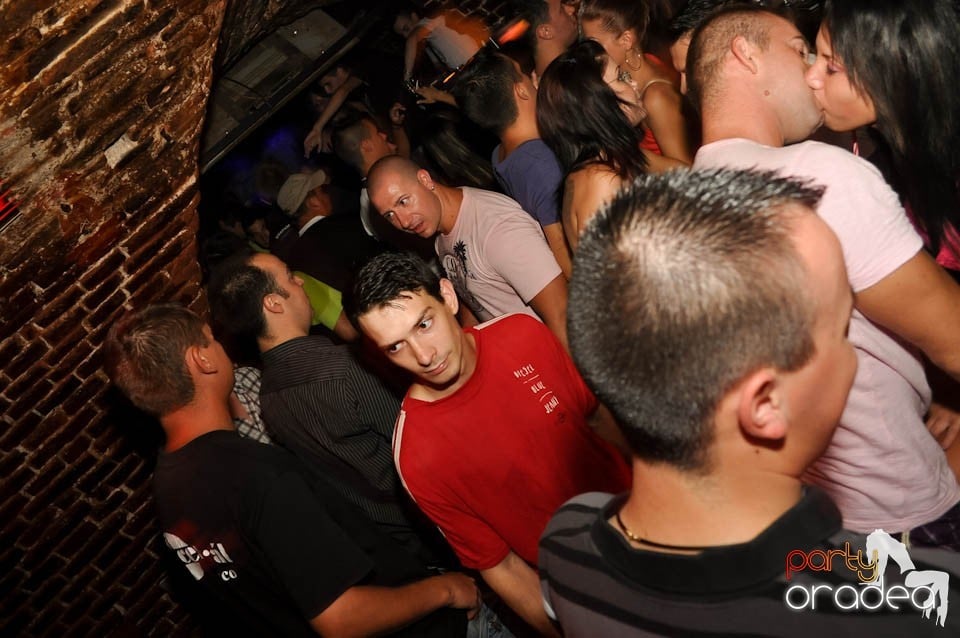 DJ Prody & Caveman in the Mix @ Escape, 