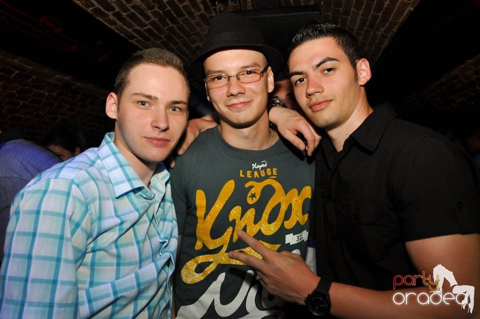 DJ Prody & Caveman in the Mix @ Escape, 